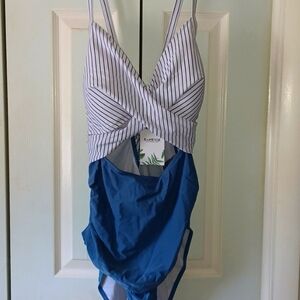 *NWT* Eomenie One-Piece Ruched Swimsuit w/Tummy Cutout Size 2X